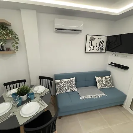 11. Beautiful Esmeralda, A/c, Wifi *